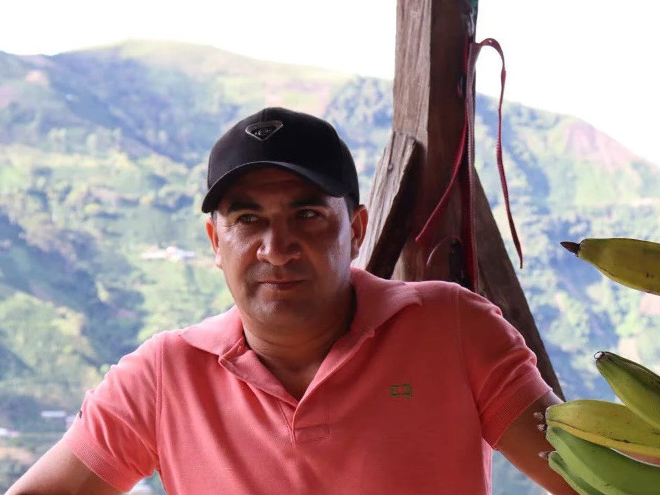 Hermides Meneses / Colombia